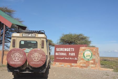 5 Days Arusha to Tarangire, Ngorongoro and Serengeti Safari