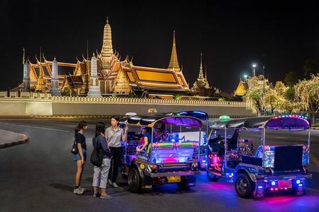 Bangkok: Michelin Street Eats by Tuk-Tuk Guided Food Tour