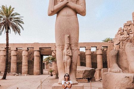 Private Tour to Luxor from Cairo by Plane with Lunch and Felucca