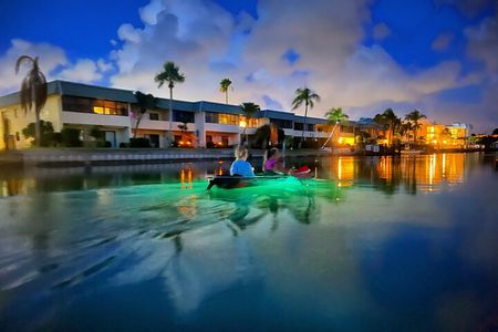 Clear Kayak Glow Tour