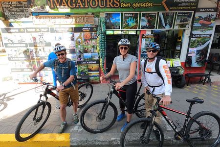 By Bike the best route of the waterfalls .