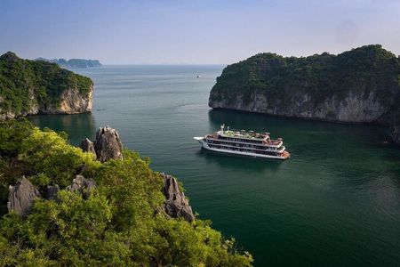 Premium Cruise 2 Days 1 Night in Ha Long Bay & Lan Ha Bay