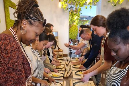 Cooking Class 2 Hour Spanish Steps - Fettucine and Tiramisù