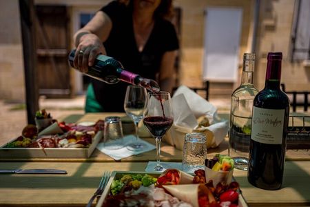 Saint-Émilion Wine Tour By Premium Electric Bike, Lunch Included