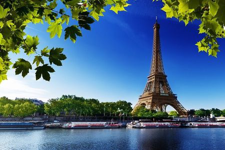 Private Tour: Eiffel Tower Summit PreBooked Tickets by Lift