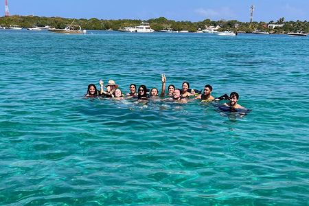 Cholon and Rosario Islands Party Boat! All Inclusive VIP