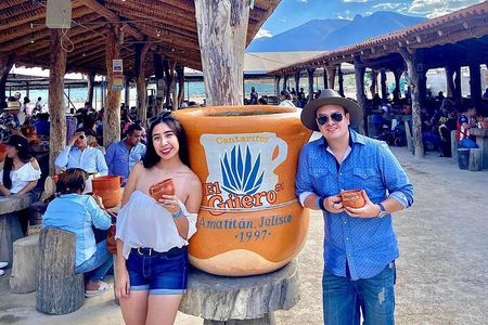 Private Full-Day Tour to Tequila Pueblo Magico