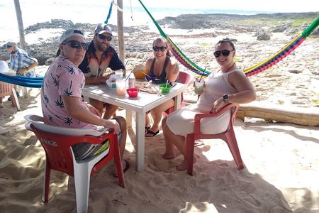 Private Tacos and Bar Hopping Tour in Cozumel