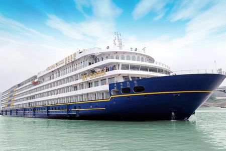 4D3N Yangtze River tour: Chongqing to Yichang by Victoria Sabrina