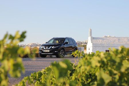Santorini Wine SUV Private Tour 