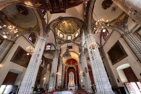 Full Visit of the Virgin of Guadalupe's village in private tour