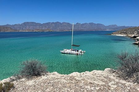 Snorkeling Catamaran Island Cruise 