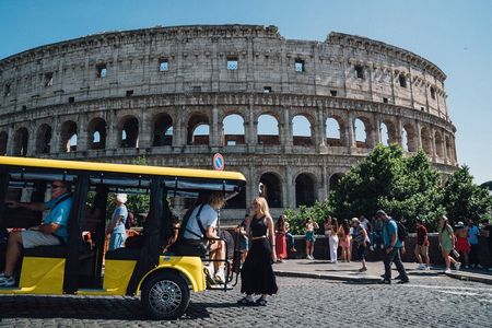  Golf Cart Small-Group Guided Tour: Rome City Highlights