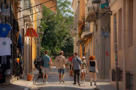 Walking and Beer Tasting Tour in Athens