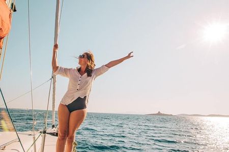 2-Hours Barcelona Sunset Sailing Tour