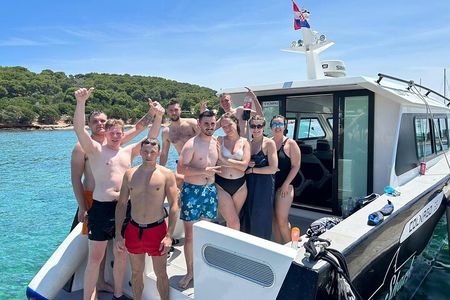  Blue cave and Hvar - 5 Islands speedboat tour from Split