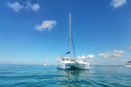 Sunset Sailing Cruise In Colombo Port City
