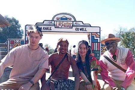 Lesedi Cultural Village & Cradle of Humankind 