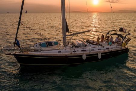 Private Luxury Sunset Sailing Cruise in the Athenian Riviera