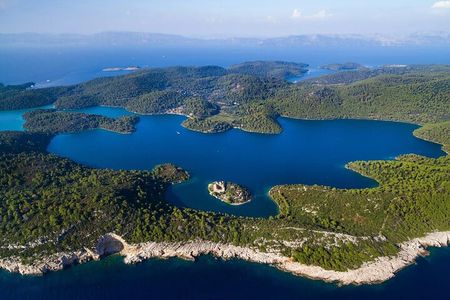 Private tour to the island of Mljet and Odysseus cave