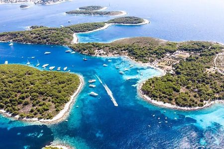 Blue Cave, Blue Lagoon, Pakleni Islands Group boat tour from Hvar