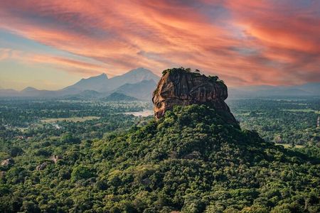  Private 8 Day Colombo Tour with Guide and Private Transportation