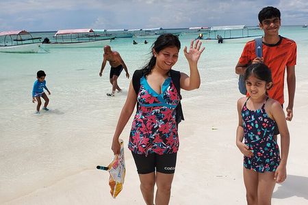 Half Day Private Experience in Mnemba With Sea Turtle Aquarium