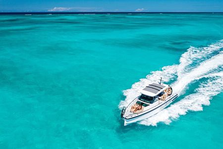 2-Hour Luxury Axopar Private Charter! Explore the Turks in style!
