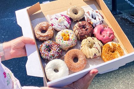 Victoria Delicious Donut Adventure 
