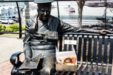 Artisan Donuts & Local Flavors: Victoria's Sweetest Adventure