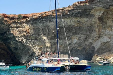 Comino Blue Lagoon Prime Catamaran Tour with All Inclusive