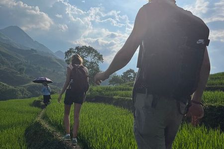 2 Day Trekking Experience: Explore with knowledgeable local guide