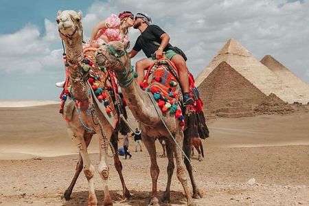 Full-Day Tour to Giza Pyramids Saqqara Memphis Sphinx Private