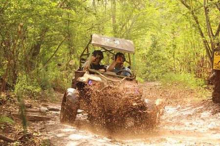 Oahu Guided Off-Road ATV Adventure from Waikiki -Round Trip Trans