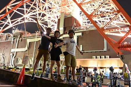 Tokyo Night Bike Tour: From Shibuya to Tokyo Tower via Roppongi