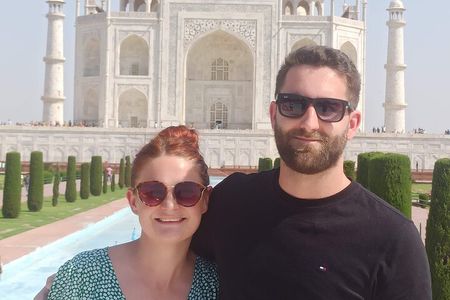 Half Day Taj Mahal and Agra Fort Tour