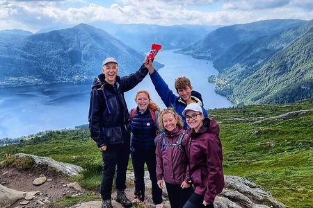 Fjord Hiking - Public tour