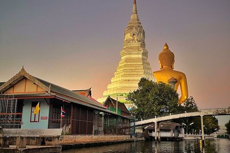 Hidden canal , Bangkok twighlight & temple