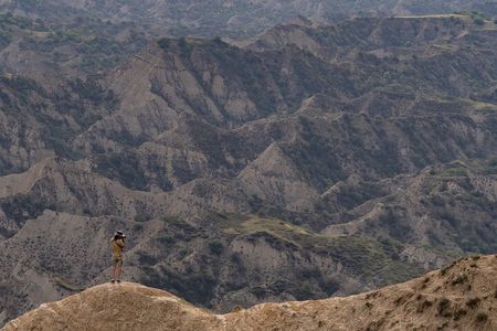 Full-Day Private Wilderness Tour in Vashlovani National Park