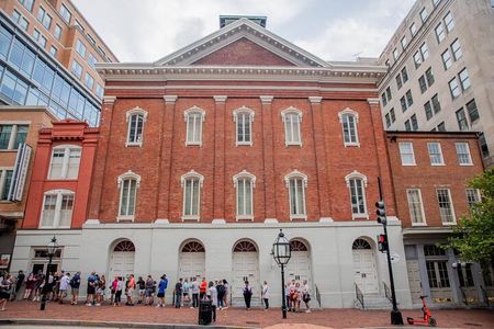 Lincoln Assassination Tour with Ford's Theatre and Petersen House