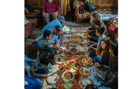 Dastarkhan - e - Akbarabad - Agra local homefood experience