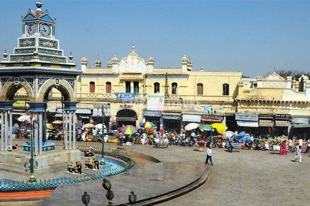 Immersive walk in Mysore by tourism ministry approved company