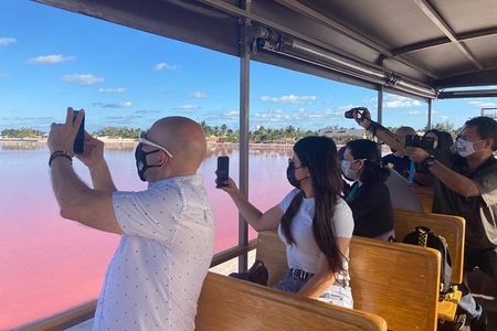 Full Day Tour to Las Coloradas Safari from Cancun
