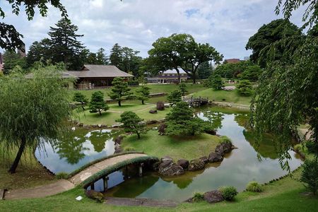 Full-Day Tour from Kanazawa: Samurai, Matcha, Gardens and Geisha