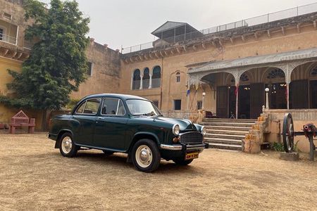 Jaipur sightseeing tour - with private car & guide