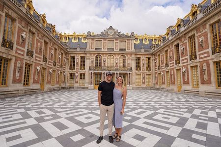 Versailles Palace Skip-the-Line Tour with Garden Access