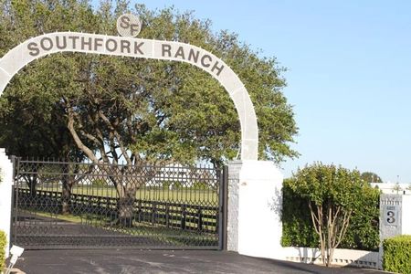 Dallas Southfork Ranch Private Limousine Tour