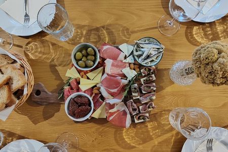 Half-Day Wine Tasting with Snacks and Ston Place Visit
