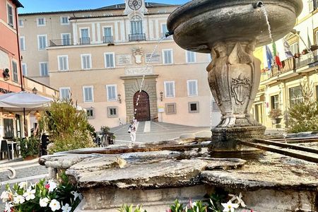 Private Tour Castel Gandolfo, Frascati with Wine Tasting