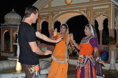 Agra to Jaipur Heritage Tour With Fatehpur Sikri & Abhaneri 2 Day